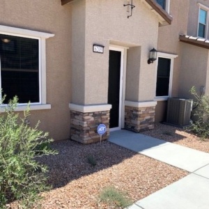 secuirty screen door